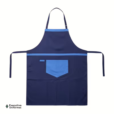 Aventais confeccionados em tecido brim resistente, projetada para uso em ambientes industriais, de manutenção e serviços pesados. Combina proteção e durabilidade com identidade visual do uniforme.